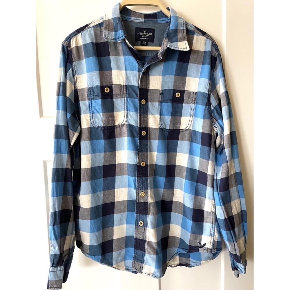American Eagle Blue Checkered Button Down - M
